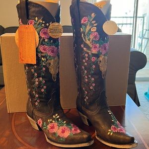Corral Boots NWT